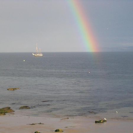Seascape Largo Bed and Breakfast Lundin Links Buitenkant foto